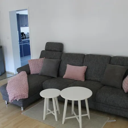شقة Ferienwohnung Schloss Birnbaum Gerhardshofen