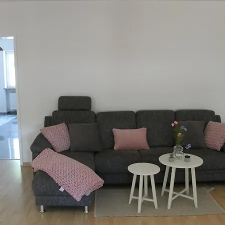 Ferienwohnung Schloss Birnbaum *